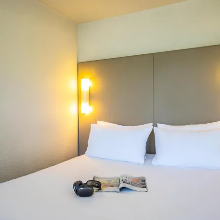 Campanile Hotel 3*