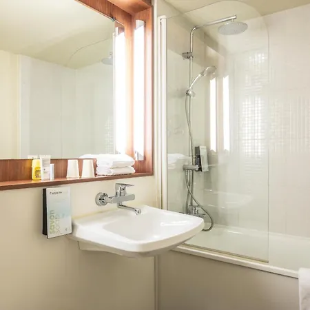 Hotel Campanile 3*